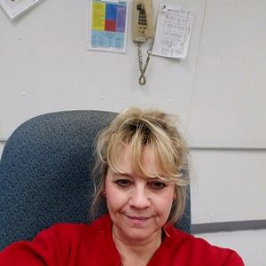 Meet your Posher, Holly